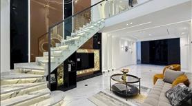Cần bán căn nhà đường Thích Quảng Đức phường 5 Phú Nhuận giá 3tỷ7, dt 67m2, sổ hồng. - Ảnh 3