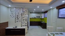 Lô góc- ngõ thông ô tô-  Lạc Long Quân 42m2, MT 4,6m. chủ tự xây tâm huyết, vị trí siêu đỉnh - Ảnh 2