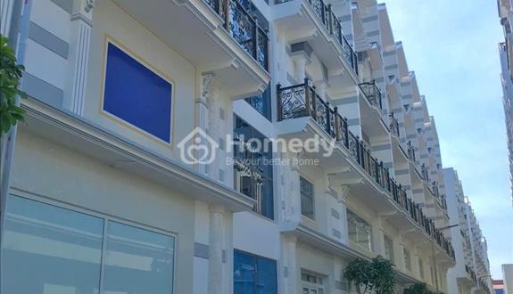 Căn hộ dịch vụ cao cấp ban công nội thất đầy đủ - Ảnh 1