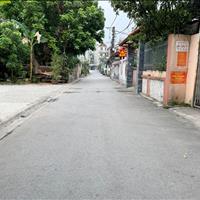 Tài chính dưới 5 tỷ nhận ngay 30m2 đất Kẻ Tạnh, Giang Biên. Đường rộng 4m, ô tô 7 chỗ chạy thông