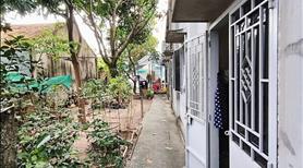 Bán nhà và đất 410m2,sổ riêng,thổ cư,đường xe hơi. - Ảnh 2