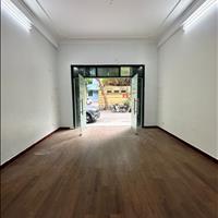 Nhà Trung Kính, Hà Nội 54m2, 3 tầng ô tô tránh, MT 4,6m, giá 25 tỷ