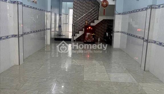 LH PHÚC 0794062948 bán căn nhà giá rẻ 920tr/60m2 ở đ.tạ quang bửu-q8, hxh thoáng, shr bao thuế - Ảnh 1