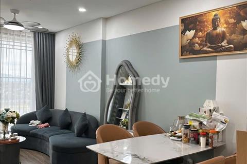 Bán căn 2pn 70m2 full nội thất đẹp sẵn sổ đỏ CC FPT plaza2
