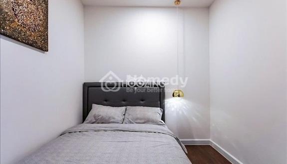 Bán Căn hộ Saigon Royal - 2 PN,  1 WC - Full nthat ( tầng cao ) - Giá 5,2 tỷ - Ảnh 1