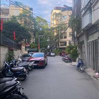 Ô tô tránh, trung tâm Cầu Giấy- Trung Kính 52m2, MT 3,7m, chủ xây tâm huyết
