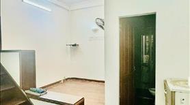 Bán nhà Hoàng cầu : 42m² 5T 4,4MT  phân lô , ô tô tránh , kinh doanh - Ảnh 8