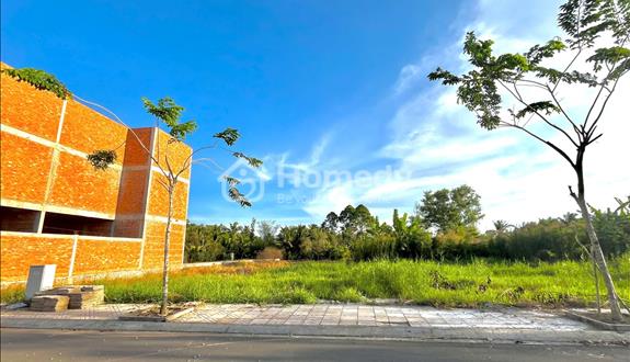 Sổ hồng liền tay chỉ cần 435tr Sở hữu đất nền trung tâm thành phố - Ảnh 1