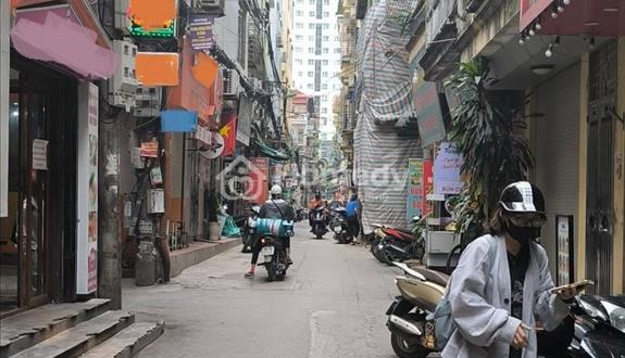 Bán nhà phân lô ô tô tránh- Xuân Thủy- giáp phố, kinh doanh sầm uất - Ảnh 1