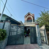 Chủ gửi Bán căn nhà 1 Lầu 1 Trệt ,Mặt tiền đường bê tông xe hơi , Phước Hưng _Long Đất _ BR-VT   ✅N