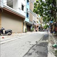 Siêu phẩm mặt phố Lạc Long Quân Tây  Hồ - 8 tầng thang máy 0 vỉa hè đá bóng - KD Đỉnh