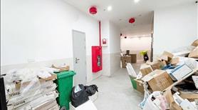 Bán nhà đối diện đại học Công Nghiệp Hà Nội. Thiết kế 17 căn hộ khép kín. Thang máy, PCCC đầy đủ - Ảnh 2