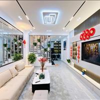 Bán nhà mới tinh 42m 4tầng MT3,9m 9tỷ Xuân Thủy Dịch Vọng Cầu Giấy Xây mới Trung tâm quận.