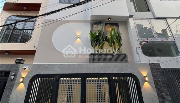 Bán nhà ở đường Trần Hoà, phường 10, quận 5, giá 3 tỷ 150 triệu - Ảnh 1