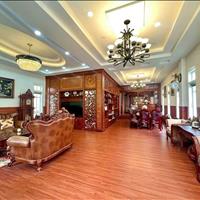 Cần bán Siêu Villa nghỉ dưỡng kết hợp KD du lịch toạ lạc tại Phù Đổng Thiên Vương, P8, Đà Lạt