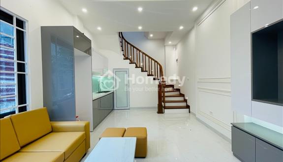 Bán nhà riêng cạnh chợ Giang Xá, Trạm Trôi. Căn góc 33m2 xây dựng 5 tầng, nội thất đầy đủ - Ảnh 1