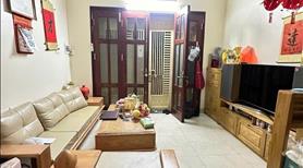 Nhà NÉT ! Trung Tâm Cầu Giấy - Sổ Phân Lô - Ôtô đỗ cửa- Một nhà ra phố - Ảnh 2