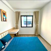 Bán gấp nhà Võ Chí Công -6 Tầng - Thang máy - Gần phố - Gía chỉ 11 tỷ . LH:0966711386 