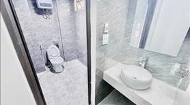 Nhà Lô đẹp, Mt 13m+ oto vào nhà + thang máy + 6 tầng - Ảnh 9