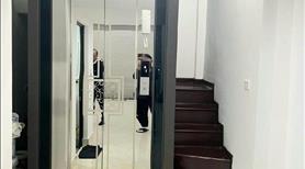 Bán nhà gần Phố Dương Quảng Hàm ,6 Tầng -thang máy , Gara oto - full nội thất cao cấp LH:0966711386 - Ảnh 4