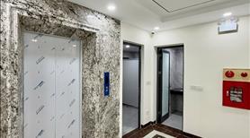 Cho thuê mặt bằng đa năng tầng 1 + 2 ở Nguyễn Khánh Toàn diện tích 235m2 mặt tiền 8.2m - Ảnh 6