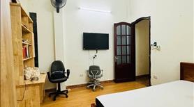 Trung tâm Cầu Giấy 46m2 * 4 tầng đủ công năng, vị trí 3 bác, cách phố 55m2, Giá tốt. - Ảnh 2