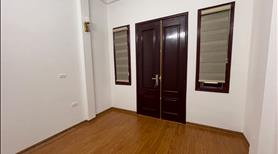 Bán nhà Thanh Lân 30m2 4 tầng cách 20m ô tránh chỉ 4 tỷ - Ảnh 2