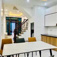 Hiếm nhà mặt phố oto tránh, sổ đẹp nở hậu, nhà mới 45m2, full nội thất, tại Thanh Xuân