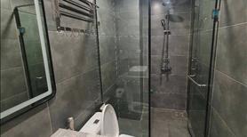 Bán nhà đường Phố Trạm,  Long Biên, Chính chủ 6 tầng, Nội thất xịn, Giá 9,x tỷ (CTL) - Ảnh 5
