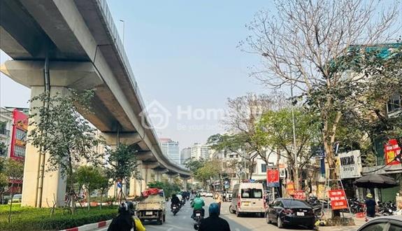Bán Nhà Cấp 4 Mặt Phố Hoàng Cầu quận đống đa xây toà nhà văn phòng DT 400M Giá chào 233 Tỷ - Ảnh 1