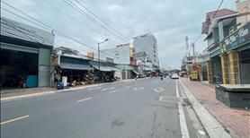 Nhà mới xây, nhà phố liền kề, gần sông - Ảnh 2