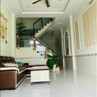 Con bệnh tim Bán gấp nhà DT 57m2/935tr Đường Lê Văn Việt Quận 9 hẻm thông 5m sổ hồng chính chủ