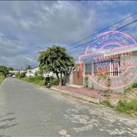BÁn gấp lô đất mặt tiền thị trấn củ chi 200m2 400tr SHR full thổ sang tên công chứng ngay, bớt lộc