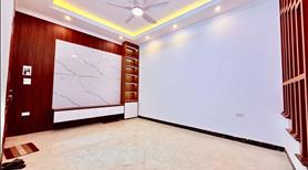 Ngã Tư Sở Tây Sơn Đống Đa Nhà đẹp chỉ cách 50m là ra mat pho tiền ích thì ngạp tràn - Ảnh 4