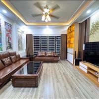 Bán nhà 5 tầng - 6 phòng ngủ - trung tâm quận Cầu Giấy - 48m2 - nhỏ hơn 8tỷ