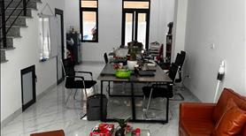 Cho thuê phòng giá rẻ trong biệt thự gần Vincom Vin2 - Ảnh 3