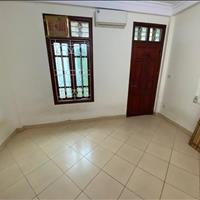 Bán nhà cầu giấy, oto tránh, 92 m2, mt4,5m, 4 tầng, chỉ 16.5 tỷ