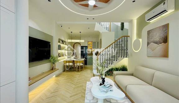 Cần bán nhanh nhà 2 tầng, 48 m2, mặt tiền 5m tại Đường Hoàng Bật Đạt - 15 - Tân Bình, thỏa thuận - Ảnh 1