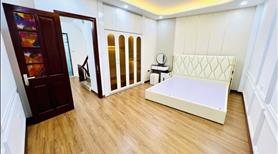 Nhà cần bán khu vực ngõ 720 đê la thành - Ảnh 10