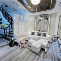 Nhà cần bán khu vực ngõ 720 đê la thành