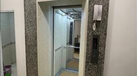 nhà đẹp mặt phố Nguyễn Thái Học. Vị trí đẹp. - Ảnh 3