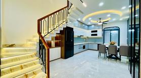 Bán nhà hẻm 1 sẹc sát mặt tiền, 60m2 giá 2,65 tỷ. Nguyên Hồng, Phường 1, Quận Gò Vấp. Lh 0765369477 - Ảnh 2