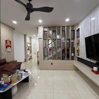 Định cư bán gấp nhà  đường Long Hậu, Nhà Bè ngay trường học,dt 55m2/ 780tr-đã có sổ hồng