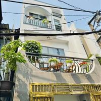 Định cư bán nhà hẻm 6m cho thuê 15 triệu. Giá 3,28 tỷ DT 61,6m2. Cao Đạt, Phường 1, Quận 5. Sổ sẵn