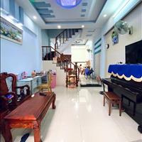 Chính chủ bán căn nhà phố 76m2. Diện tích 4×19. Xây 1 trệt 1 lầu 3 phòng ngủ. 