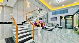 Chỉ duy nhất căn. Chính chủ đi định cư bán gấp nhà Hà Thị  Đát. Chỉ 2,74tỷ.65m2z. Hẻm xe hơi - Ảnh 4