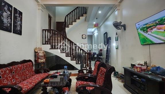Bán gấp siêu phẩm nhà Nam Từ Liêm 40m2- 4 tầng – Ô tô đỗ cửa – giá chỉ 5 TỶ. - Ảnh 1
