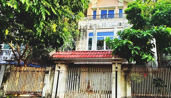 Biệt thự xây thô 3T Văn Phú, Hà Đông. DT 206m MT9.2m, nở hậu, ôtô tránh, 36 tỷ  - Ảnh 1