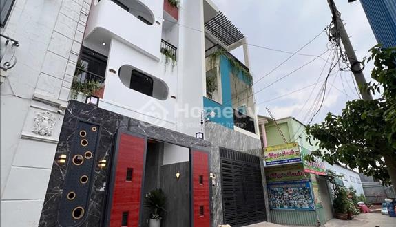 Chỉ 2,32tỷ sở hữu ngay căn nhà 3 tầngcực đẹp, cực hiếm tại đường Lê Thận, P. Phú Thạnh, Q. Tân Phú! - Ảnh 1