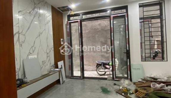 Bán gấo nhà xây mới gần chợ trường học - Ảnh 1